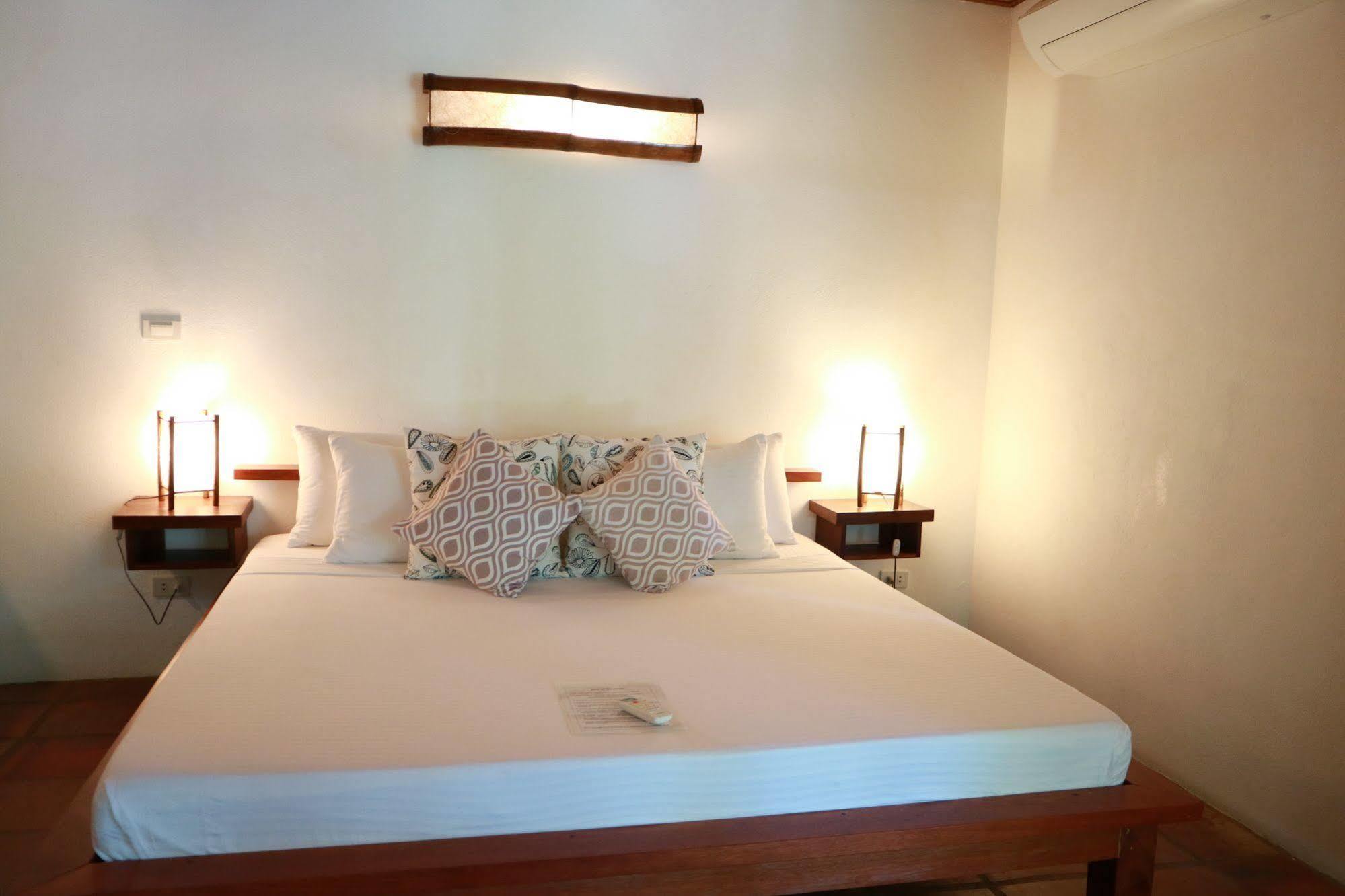 El Nido Mahogany Beach Exterior foto